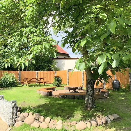 Ferienwohnung 'Wiesenglueck' - Urlaub An Der Mueritz * Federow